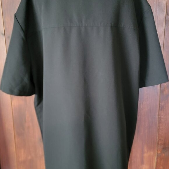 FIGS Technical Collection Scrub Top Women XXL Black V-Neck Chest Pocket Medical - Picture 11 of 11